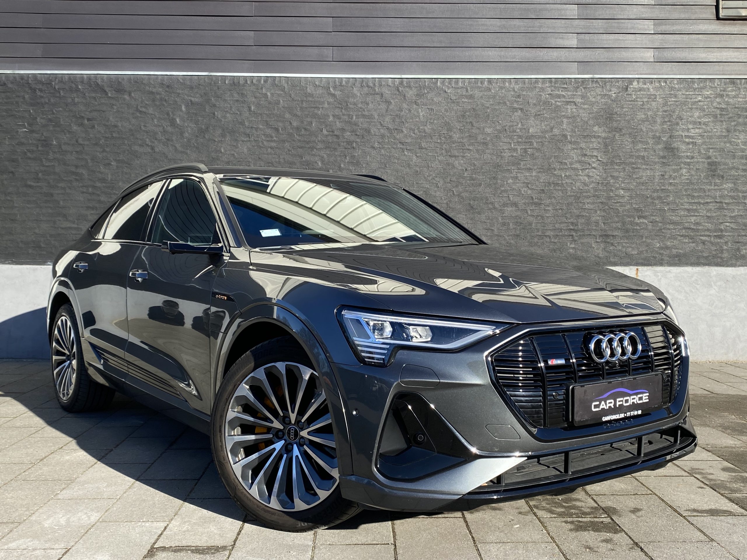 Audi E-tron 50